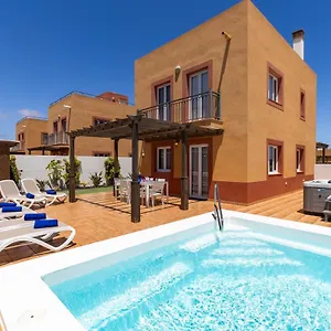 https://villa-leonor-mirador-de-las-dunas.hotelsfuerteventura.org
